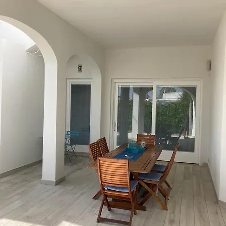 Semesterbostad Kambusa By Cala Salento *